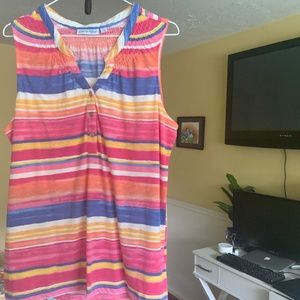 Kiwi fresh sleeveless top